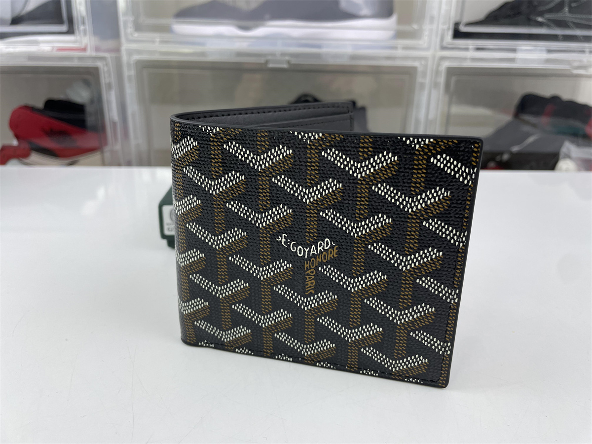 Go*ard geyad black ( 11x9 cm)