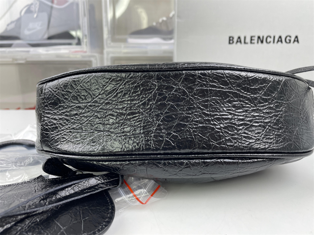 Ba*len*cia*ga le cagole (26 or 33 cm)
