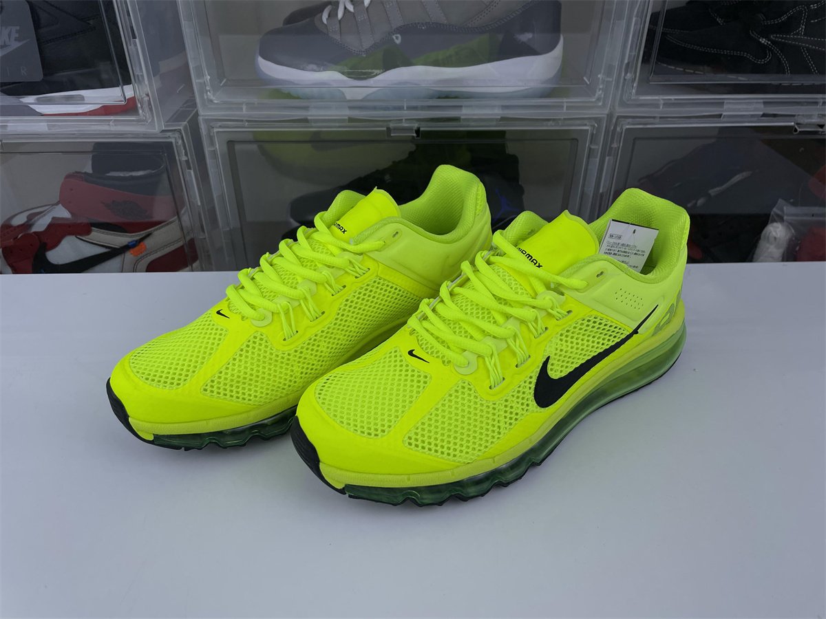 Nike Air Max 2013 “Volt”