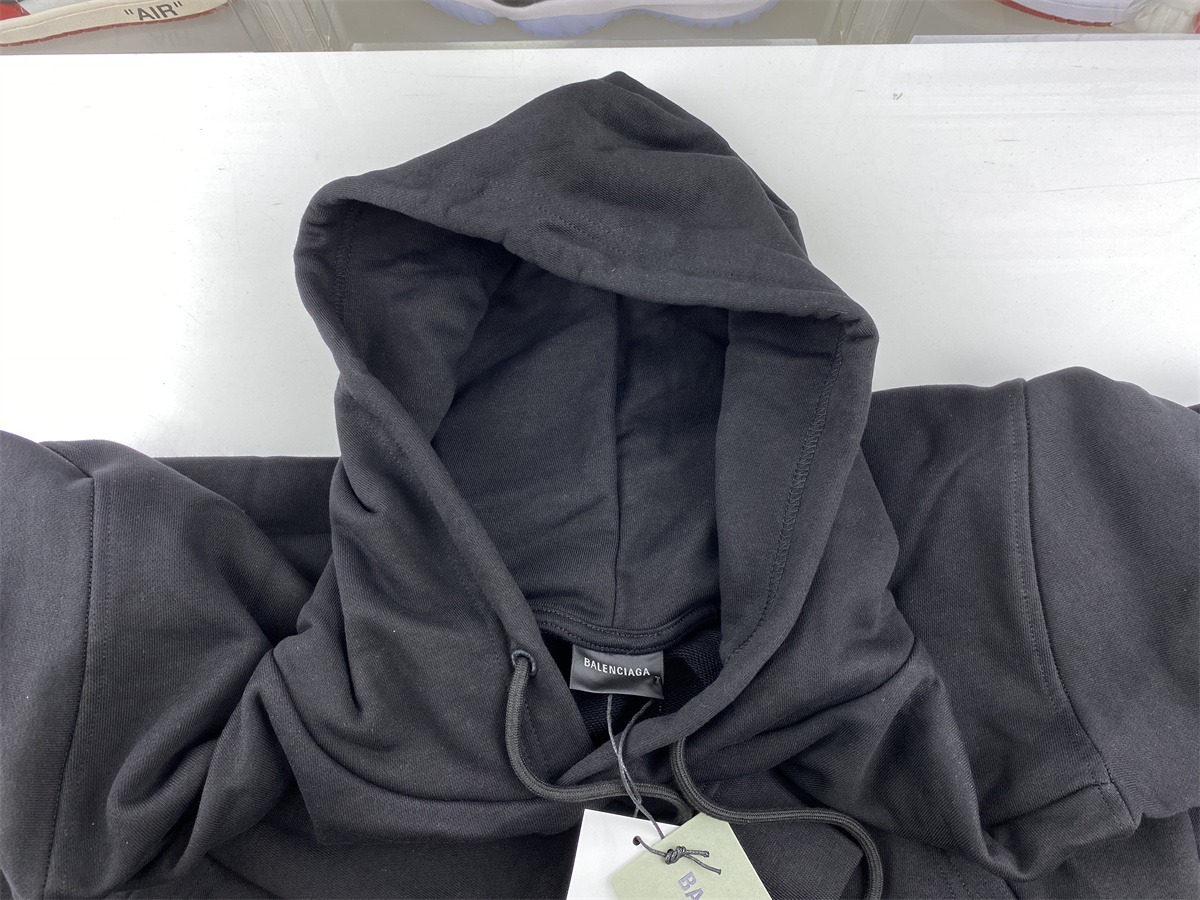 Ba*len*cia*ga cola wave black color hoodie