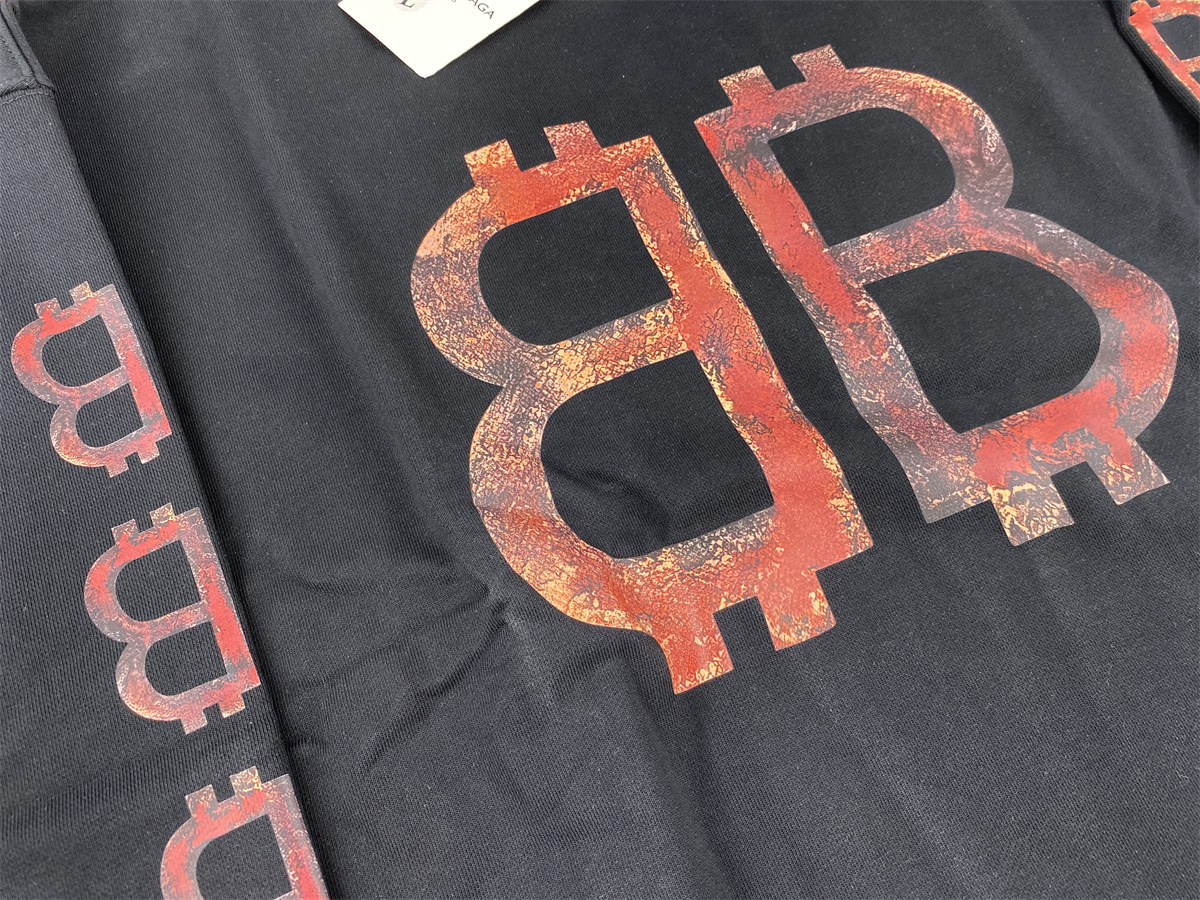 Ba*len*cia*ga bit-coin black (1 pcs)