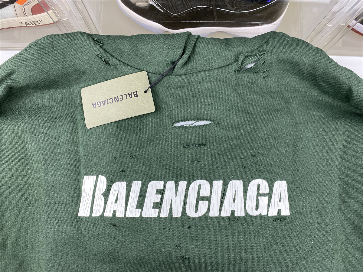 Ba*len*cia*ga green scratch hoodie (fit one size larger than regular one)