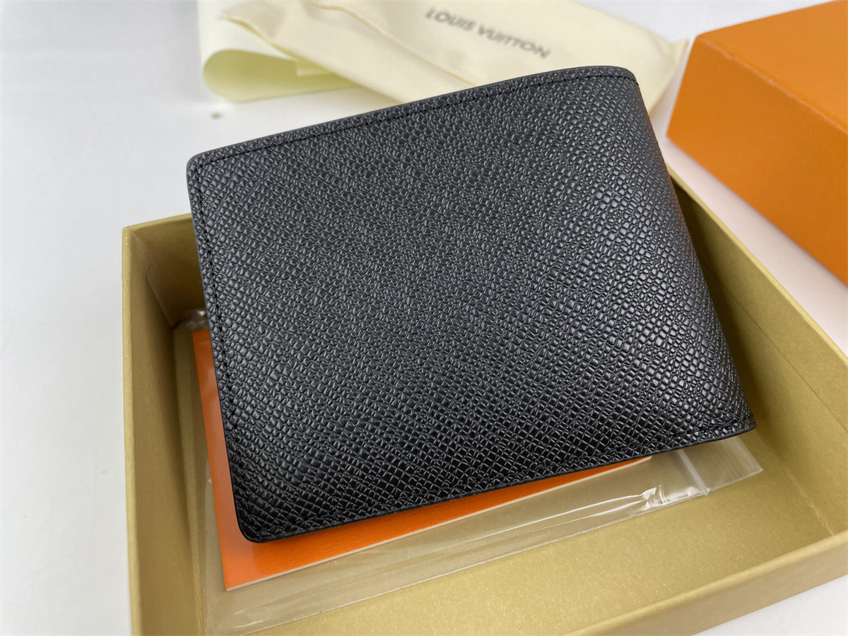 LV Multiple Black Wallet ( 11.5 x 9 x 1.5 cm)