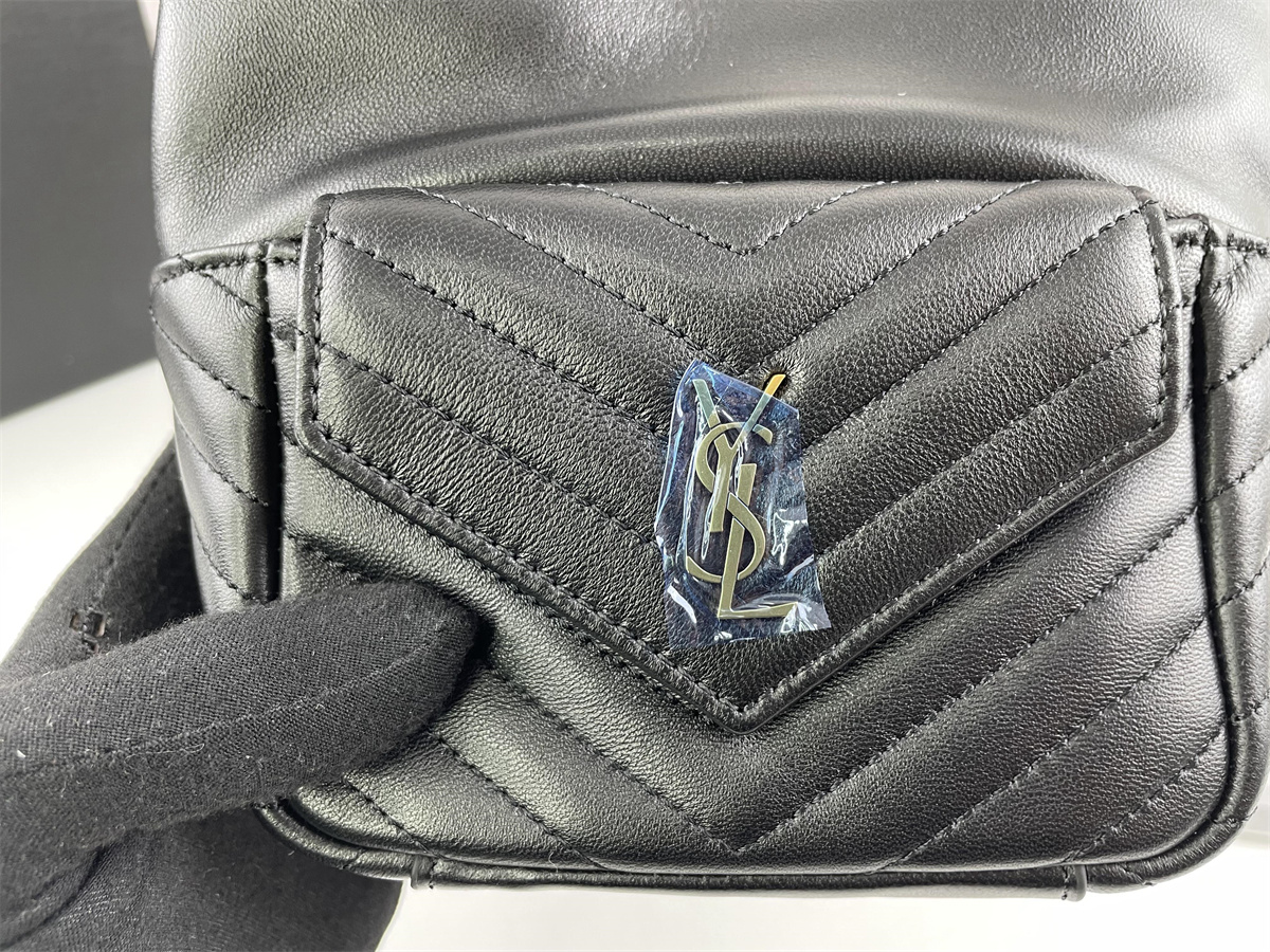 YSL Mini Black Bucket ( 19 x 13 x 13 cm)