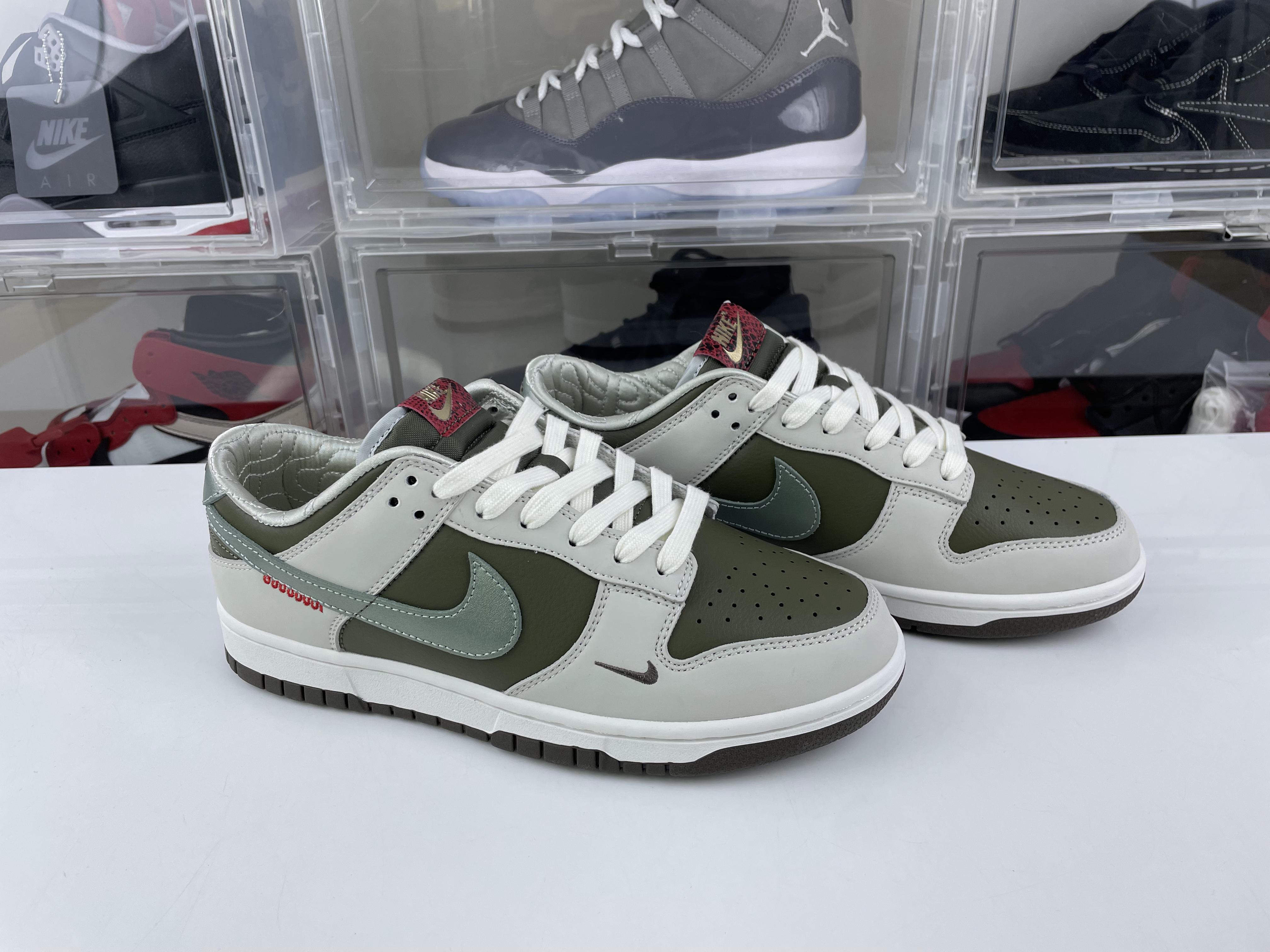 Nike Dunk Low “Year of the Snake”