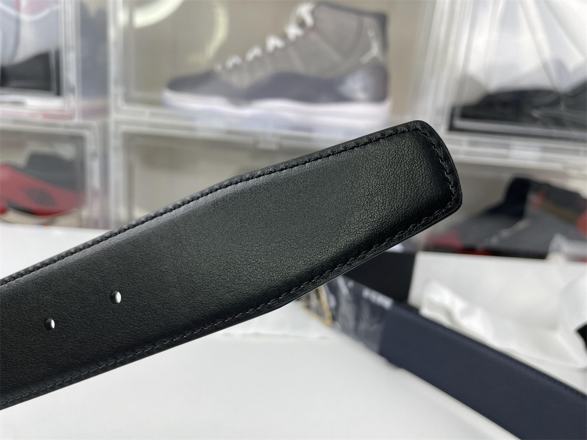 Pra*a belt for mens