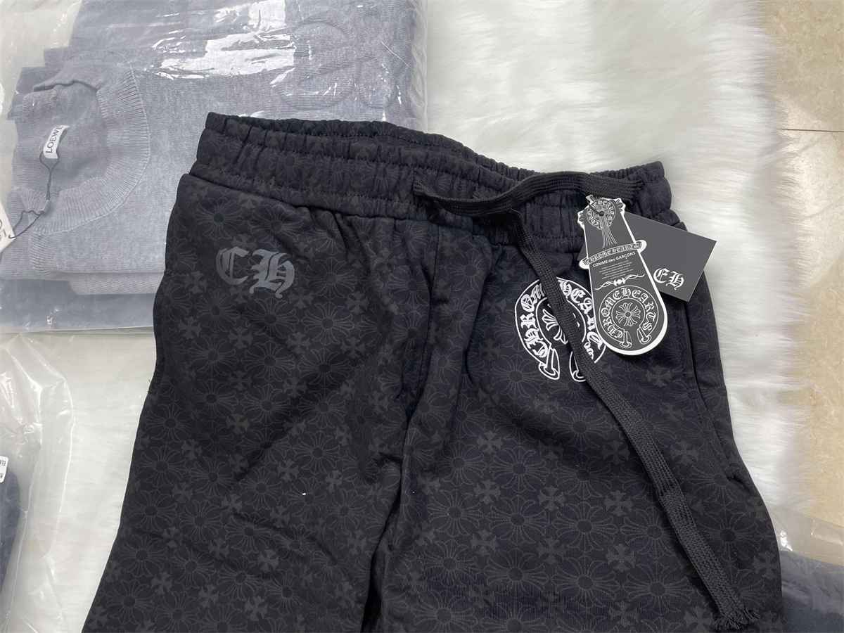 Chromes Hearts Pants Black ( or White)
