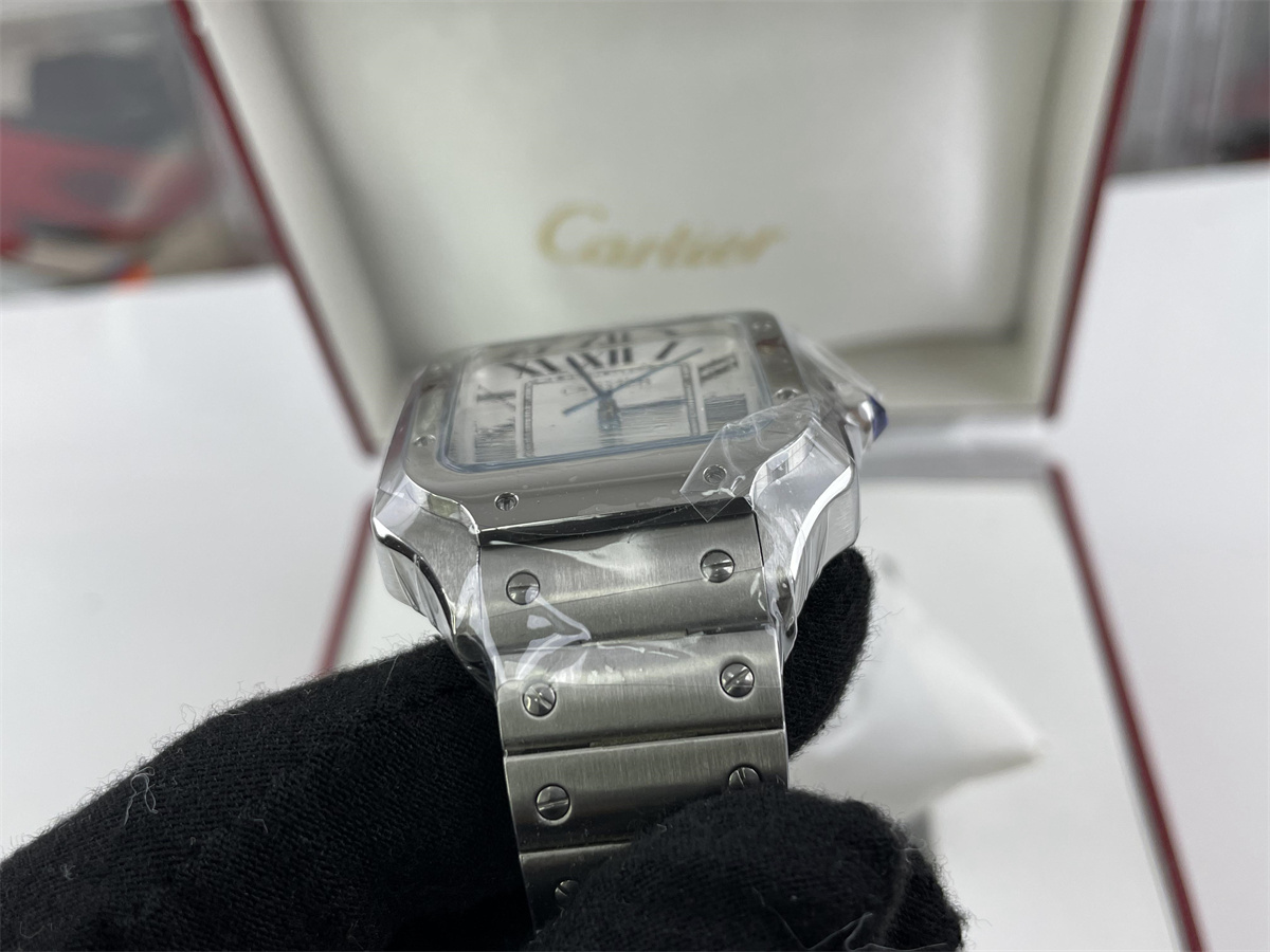 Cartier mens Watch, (39.8x47.5x9.08mm )