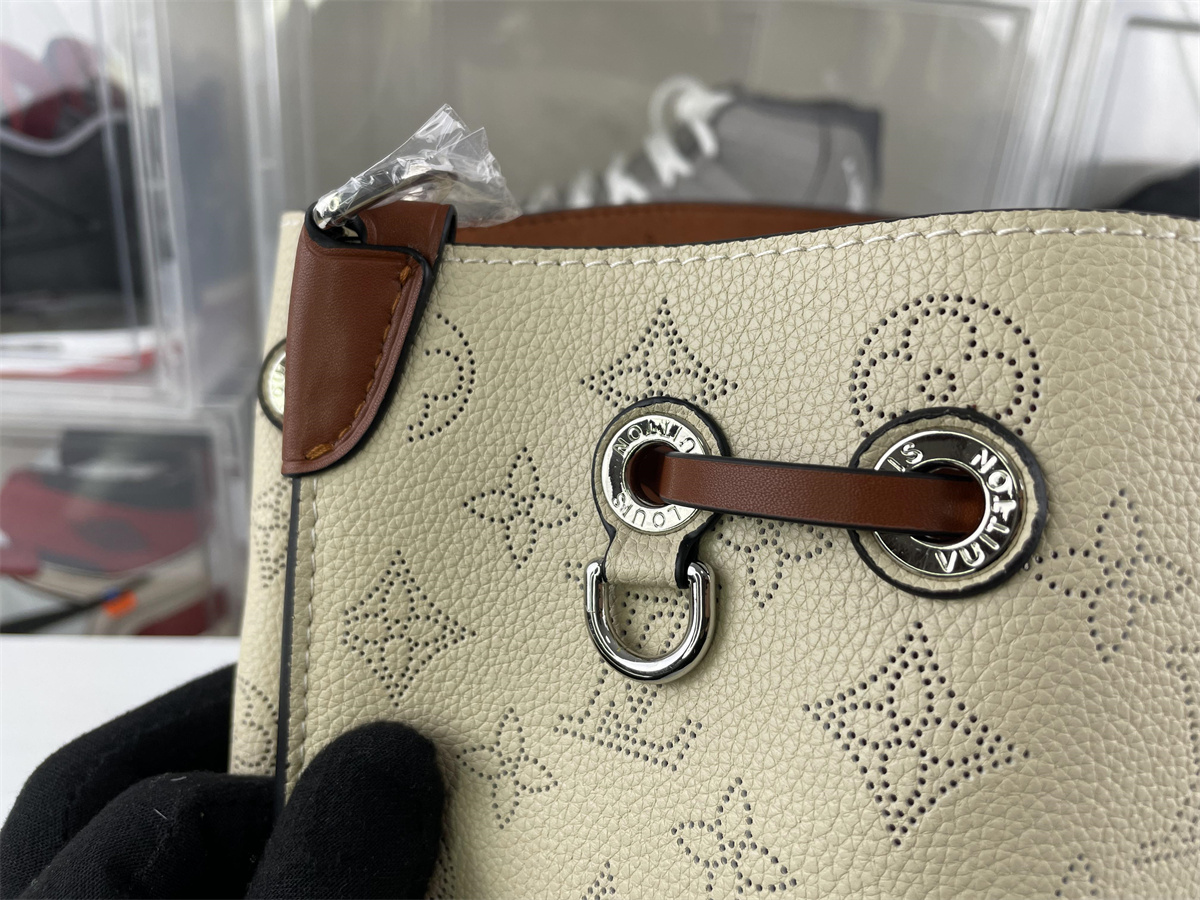 LV Muria Bucket (25 x 25x 20 cm)