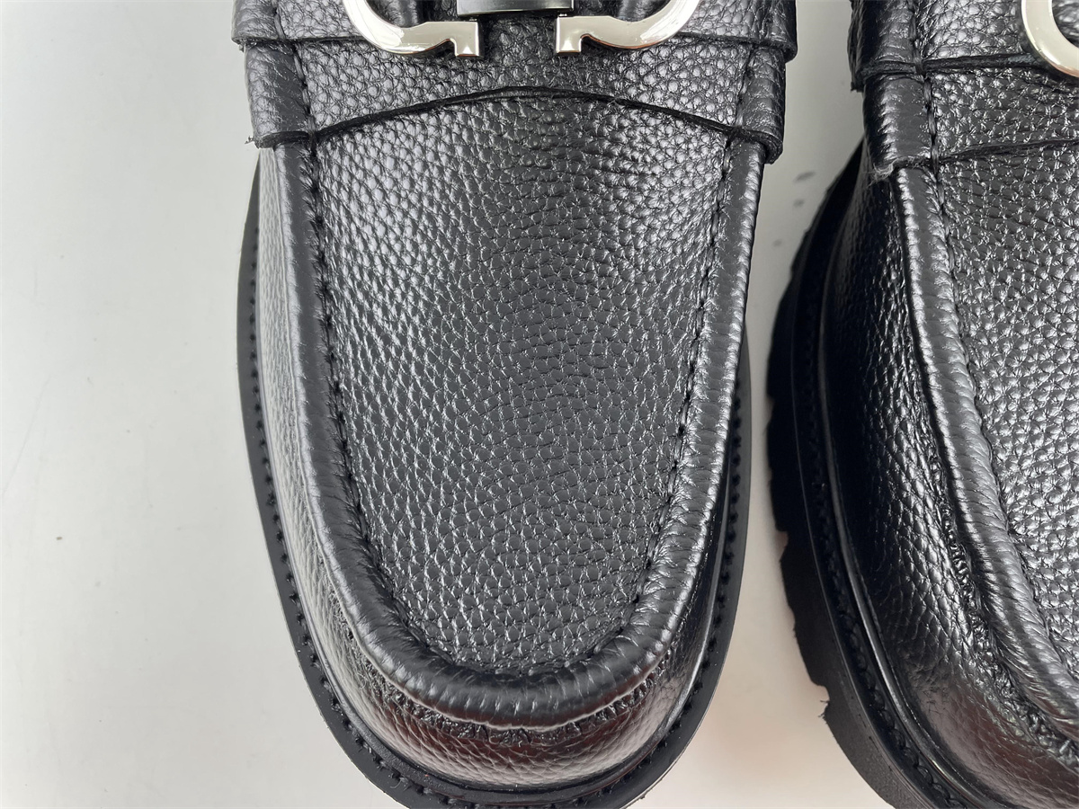 Ferragamo Black unisex shoes Mille