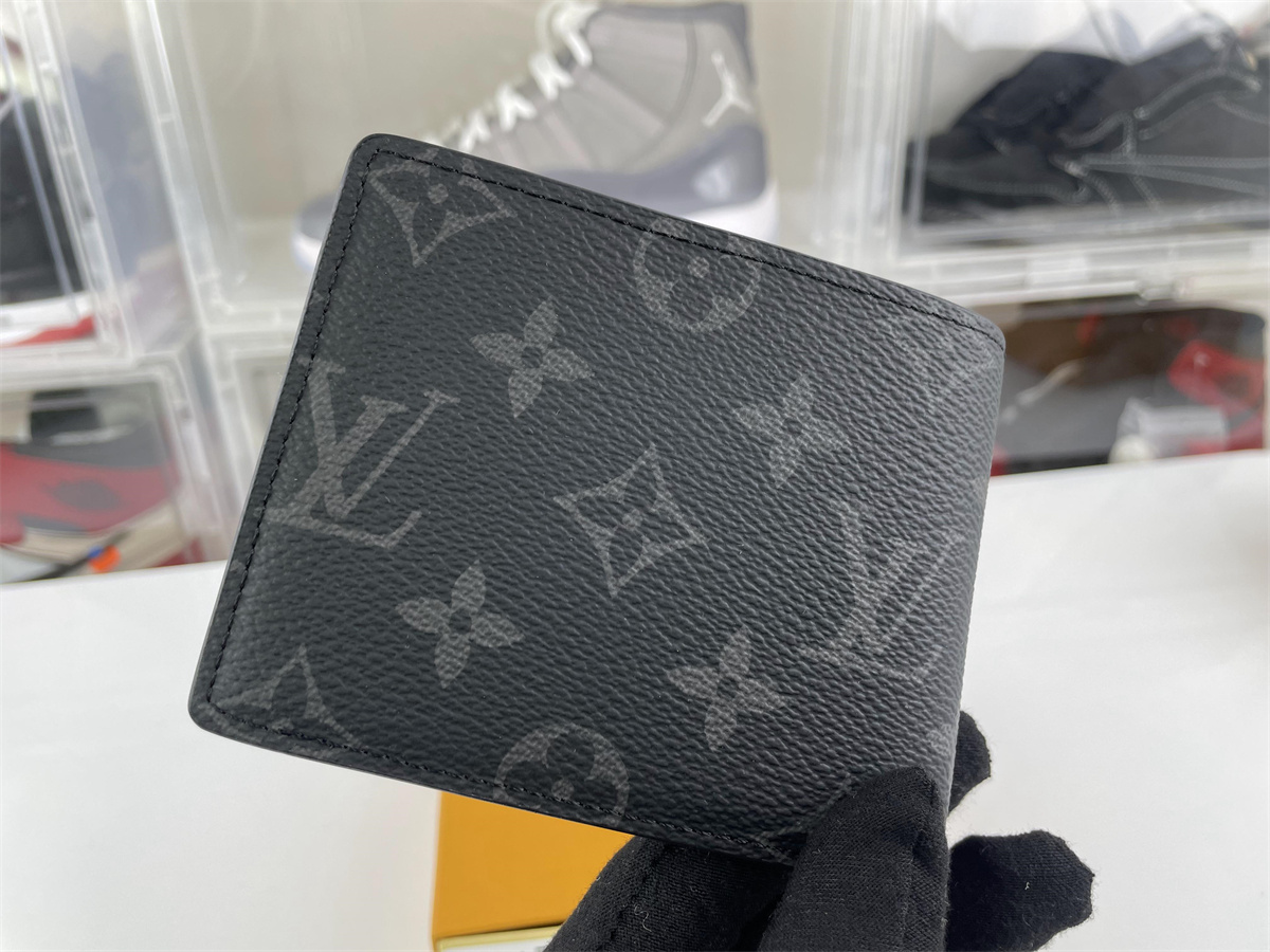 LV Black Grey Wallet Monogram eclipse (11.9 x 9cm）