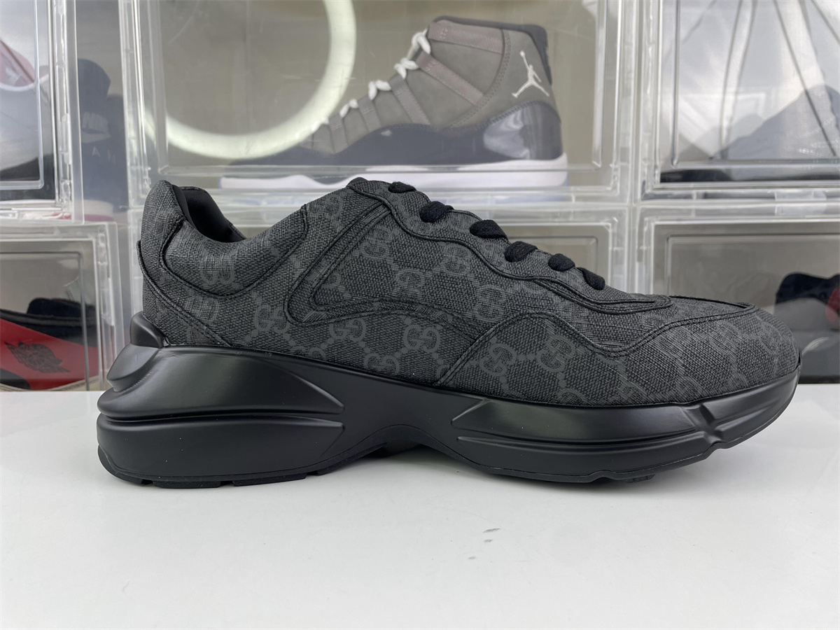 g*u*i rhyton black gg S*p*e sneaker