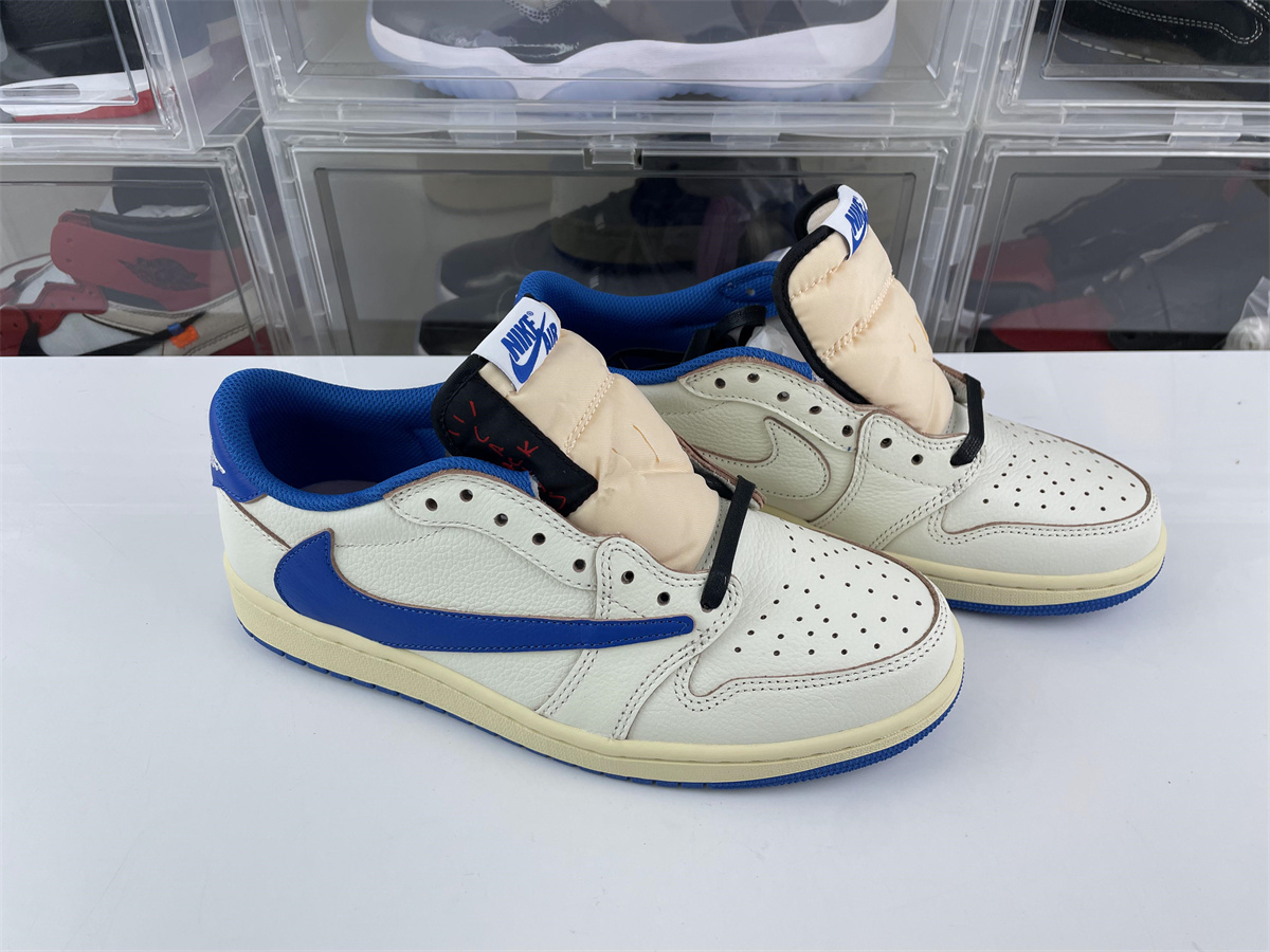 Travis Scott x fragment design x Air Jordan 1 Low OG