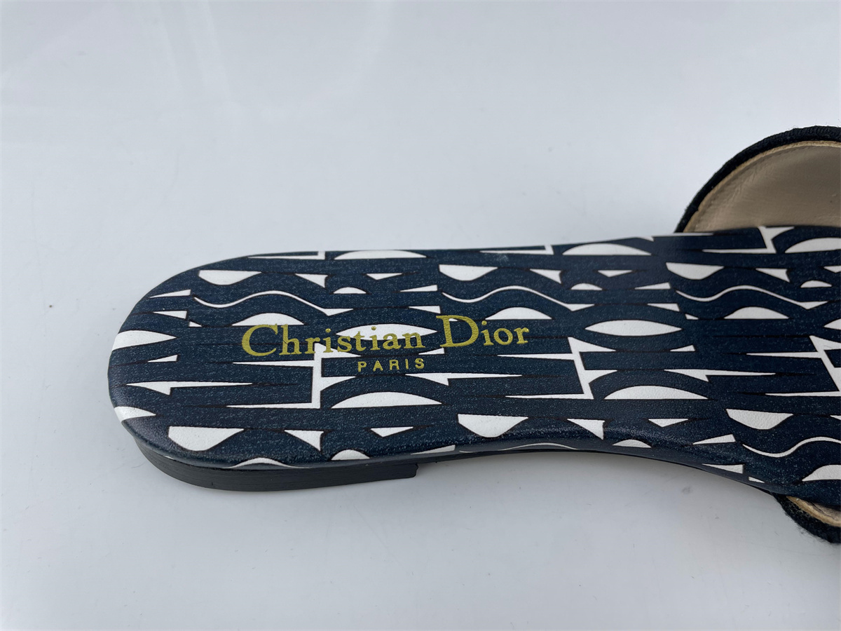 miss D*or blue white slipper