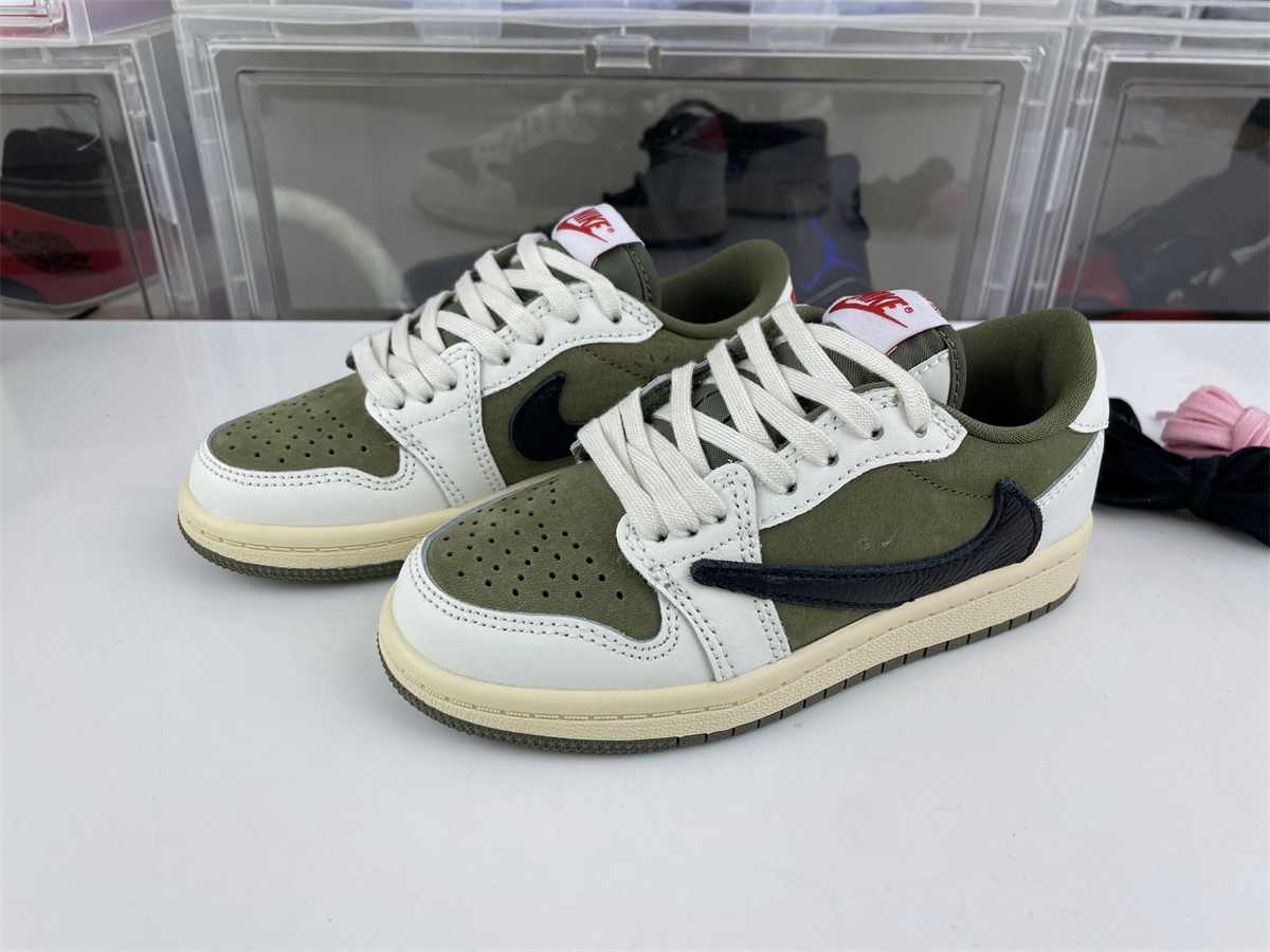Kids Travis Scott x Air Jordan 1 Low Olive