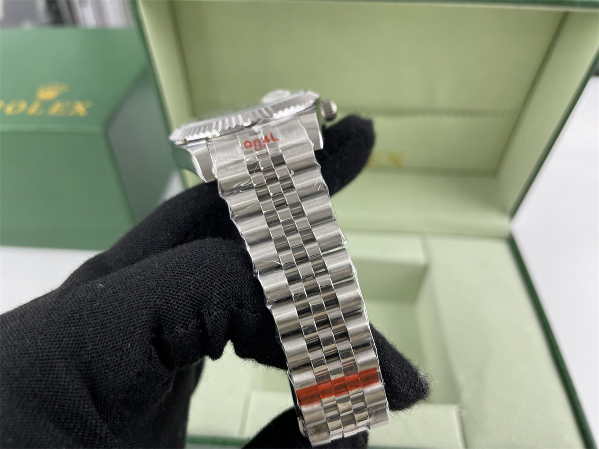 Rolex Oyster Perpetual Diamonds Datejust Watch ( 41mm)