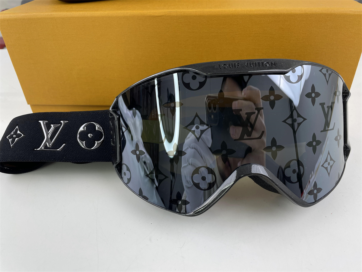 LV Ski Goggles Black