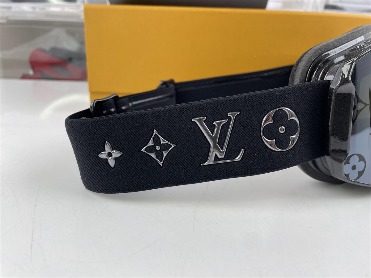 LV Ski Goggles Black