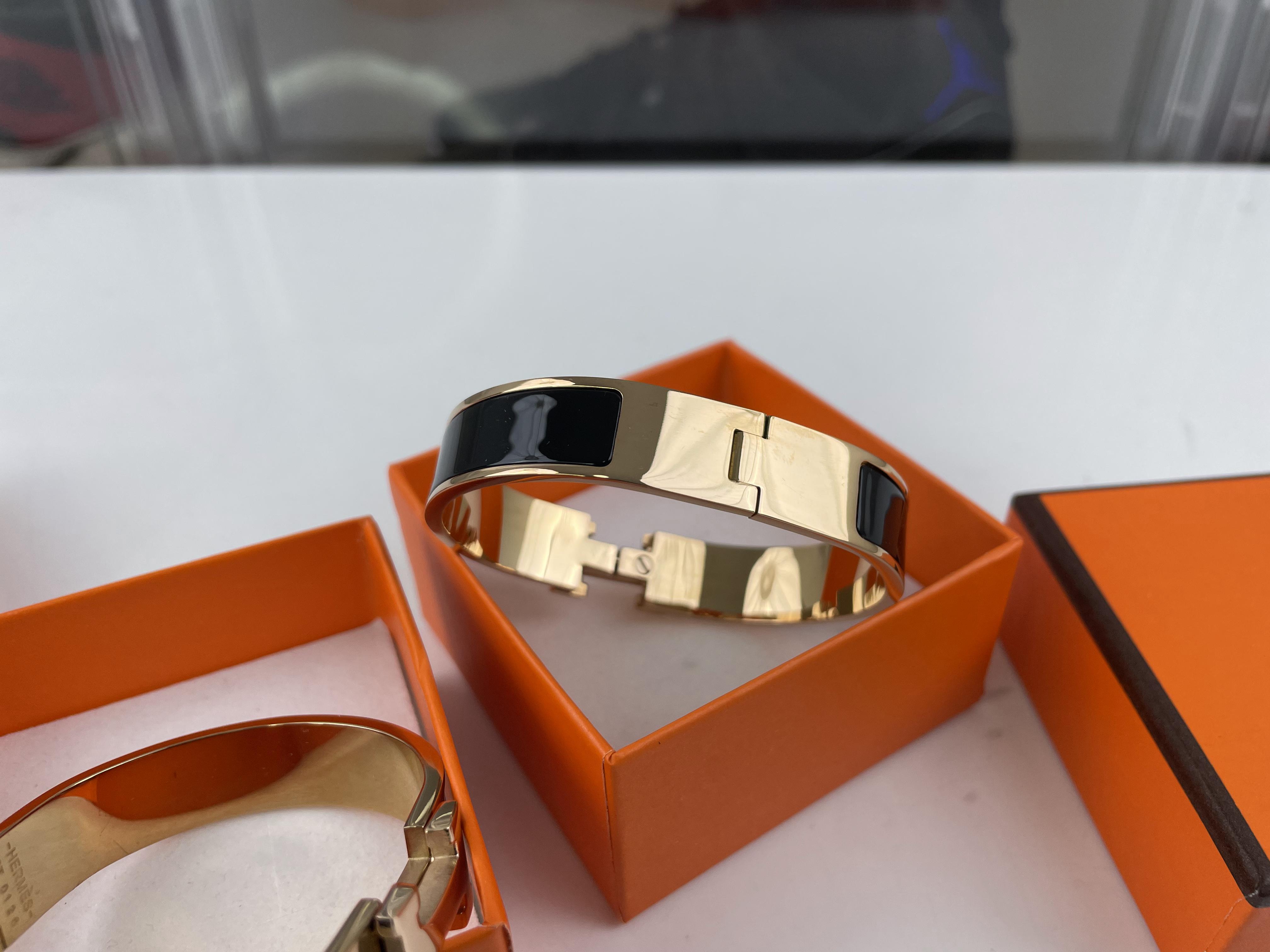 H brand Bracelet White or Black Gold ( the price is for 1 pcs)