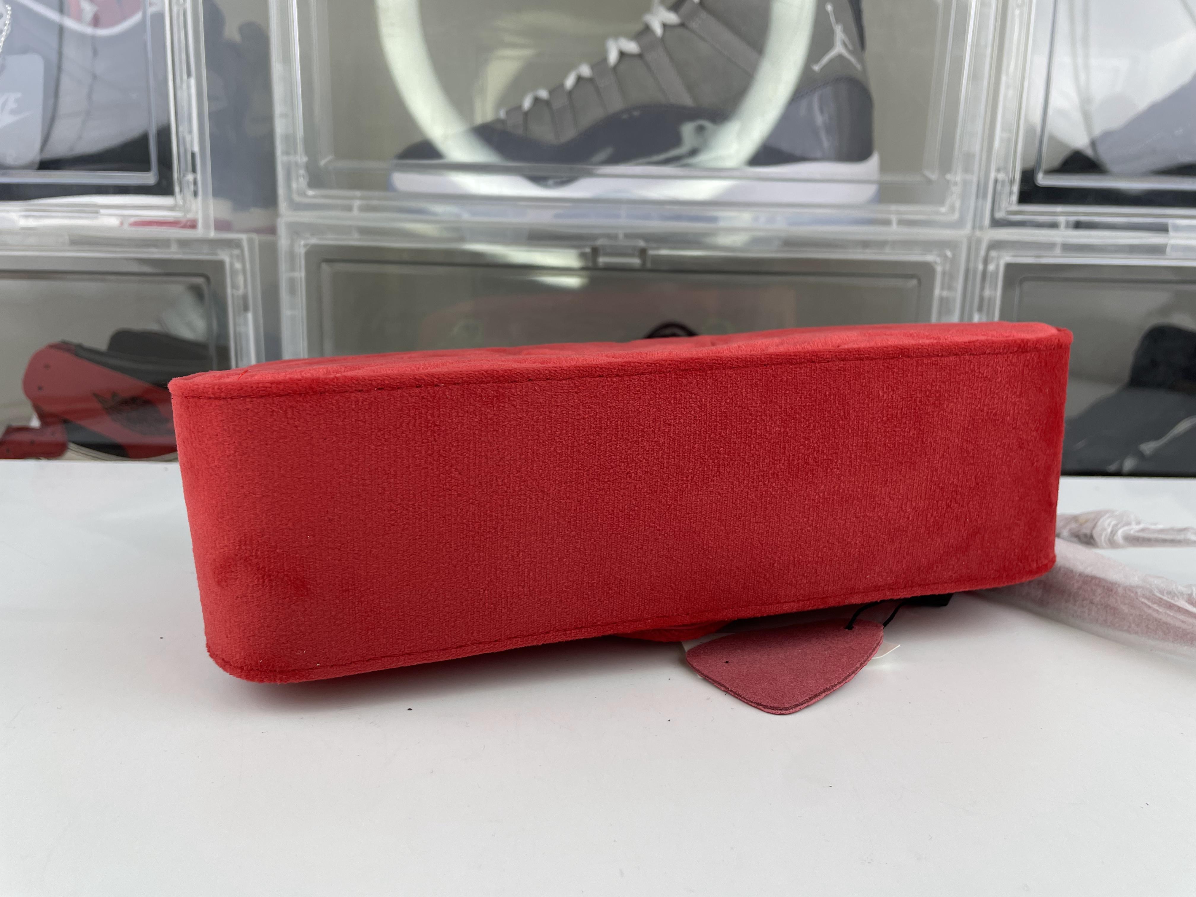 G*u*i wine red suede bag (26 x 15 x7 cm)