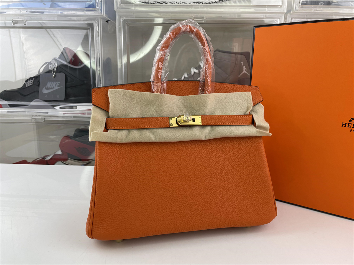 H brand Togo Orange Gold (half hand made)(25cm)