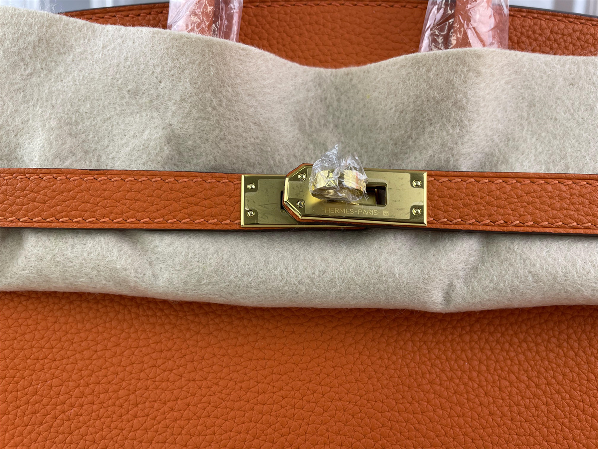H brand Togo Orange Gold (half hand made)(25cm)