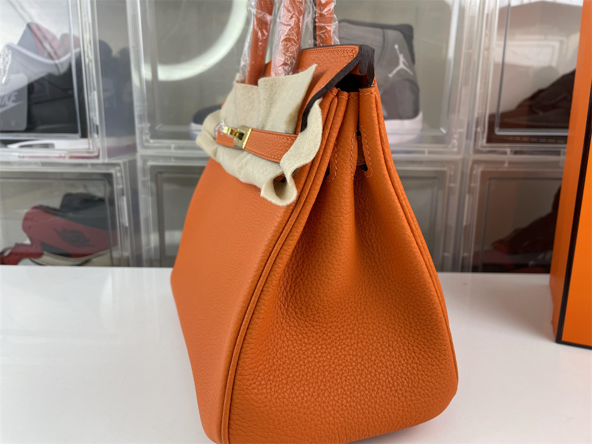 H brand Togo Orange Gold (half hand made)(25cm)